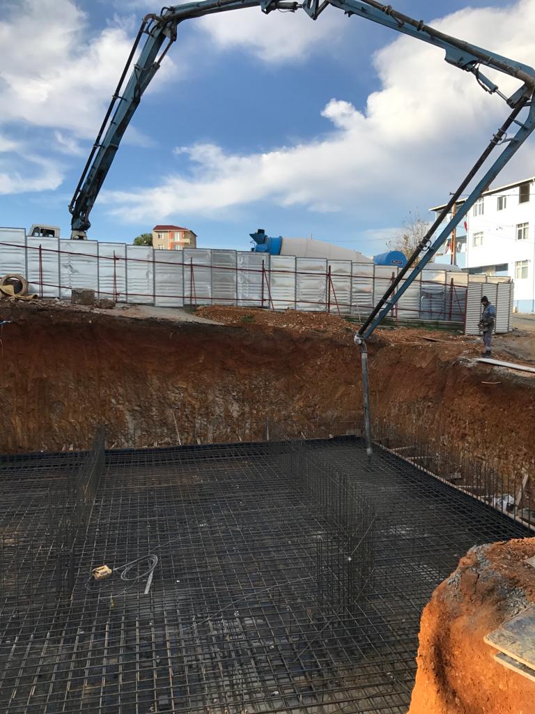 Sultanbeyli — Eşref Bitlis Bulvarı