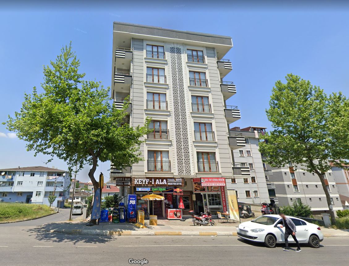 Sultanbeyli — Eşref Bitlis Bulvarı